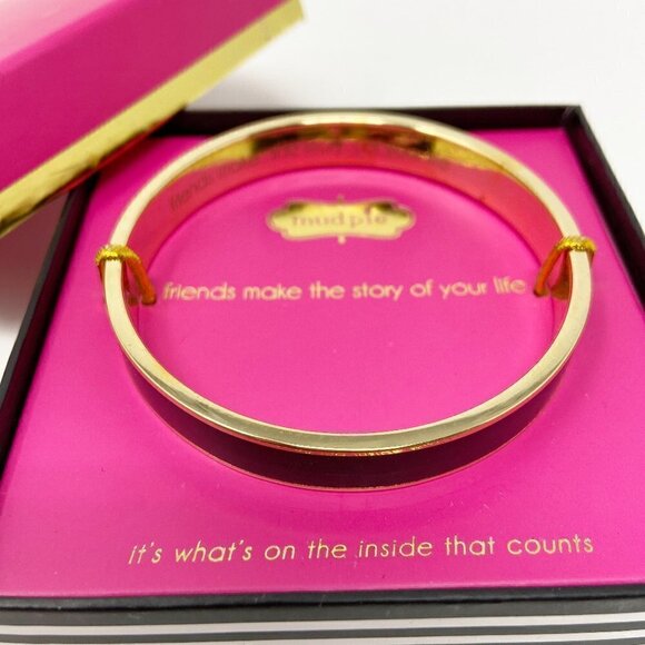 MUD PIE | Friendship Hidden Message Black Bangle Gold Plated - Picture 3 of 8